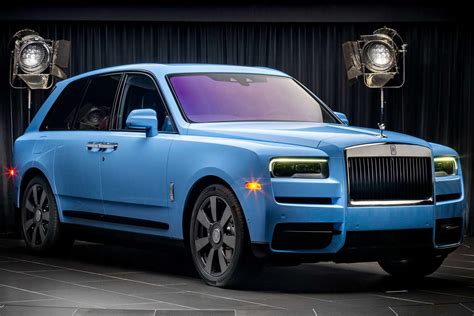 cullinan rolls royce colors.